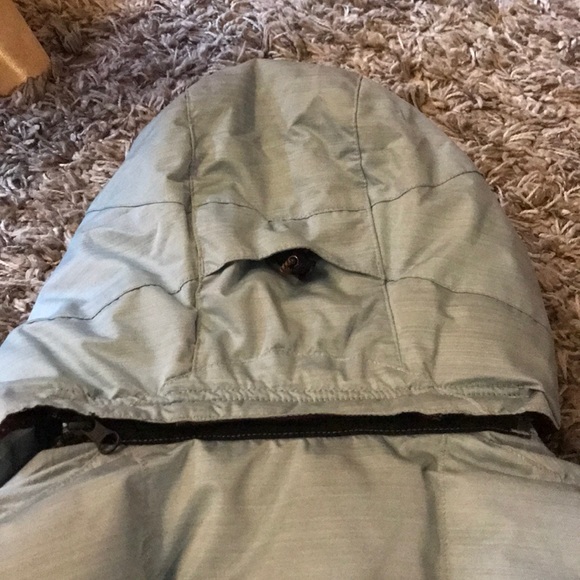 CAPP3L Ride snowboards puffer jacket - Picture 12 of 16